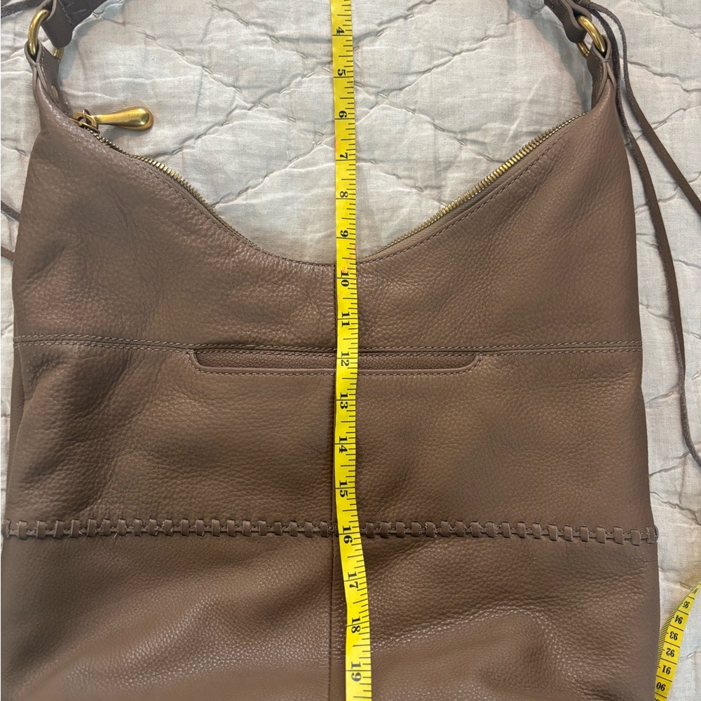 Hobo Entwine Leather Handbag - Picture 14 of 15